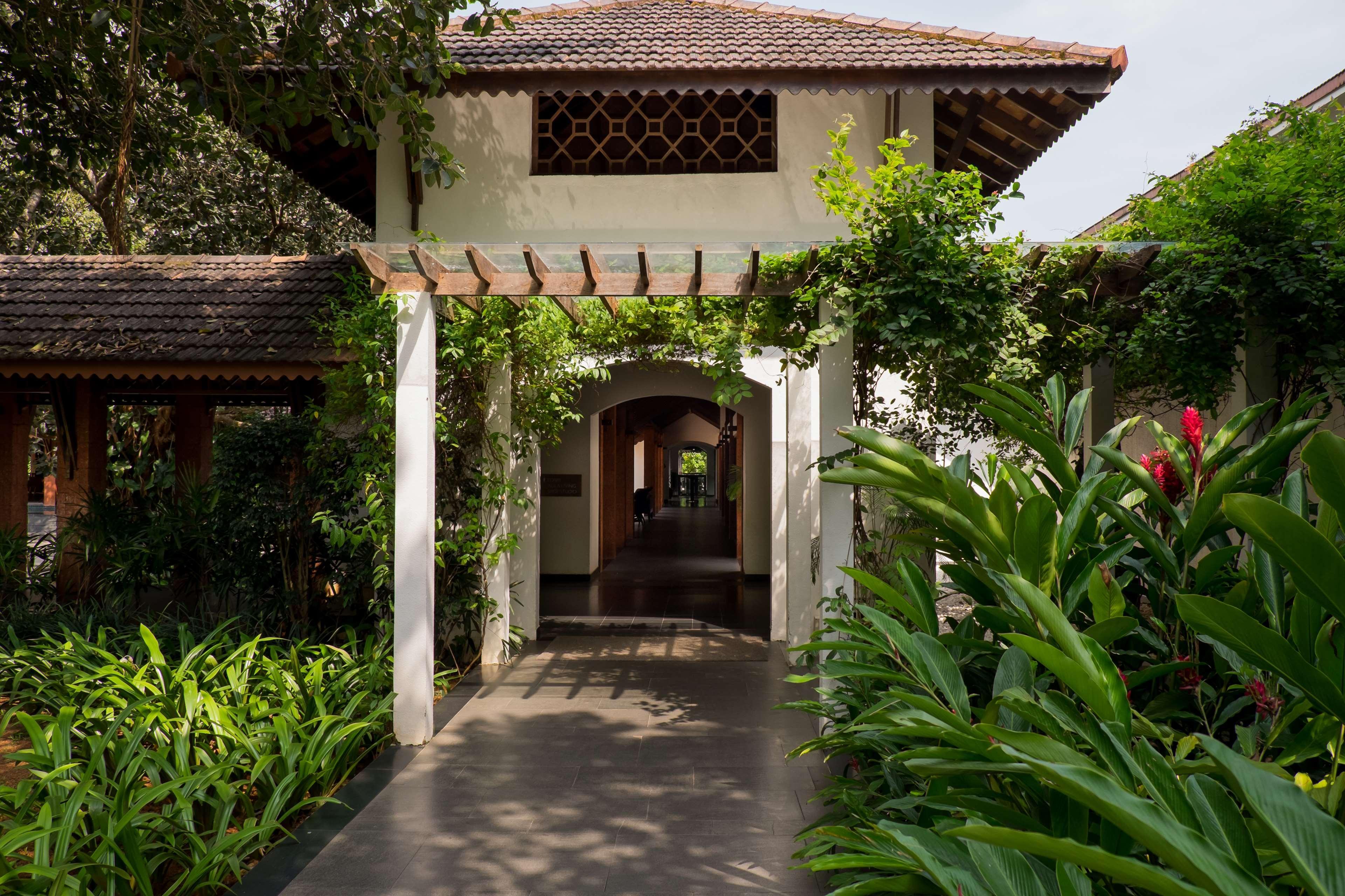 Alila Diwa Goa - A Hyatt Brand Hotell Majorda Exteriör bild